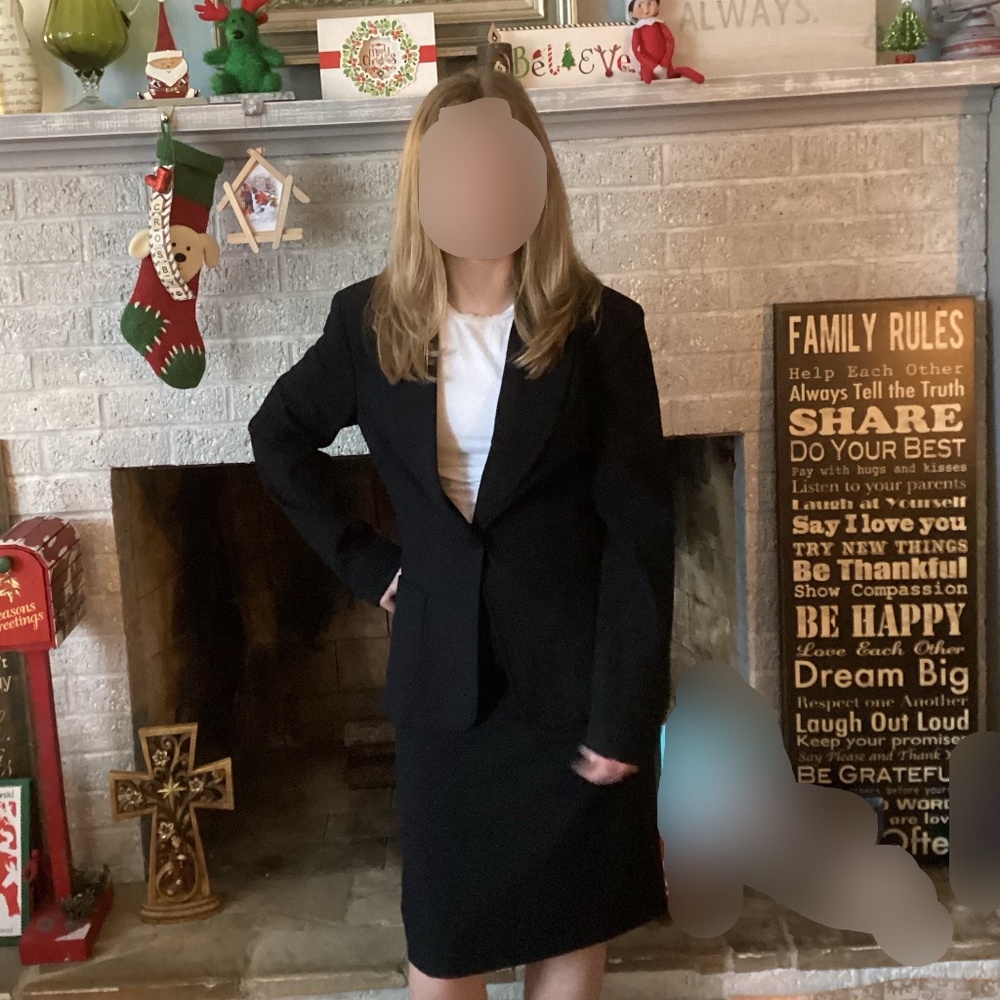 The Limited Stretch Suit Set